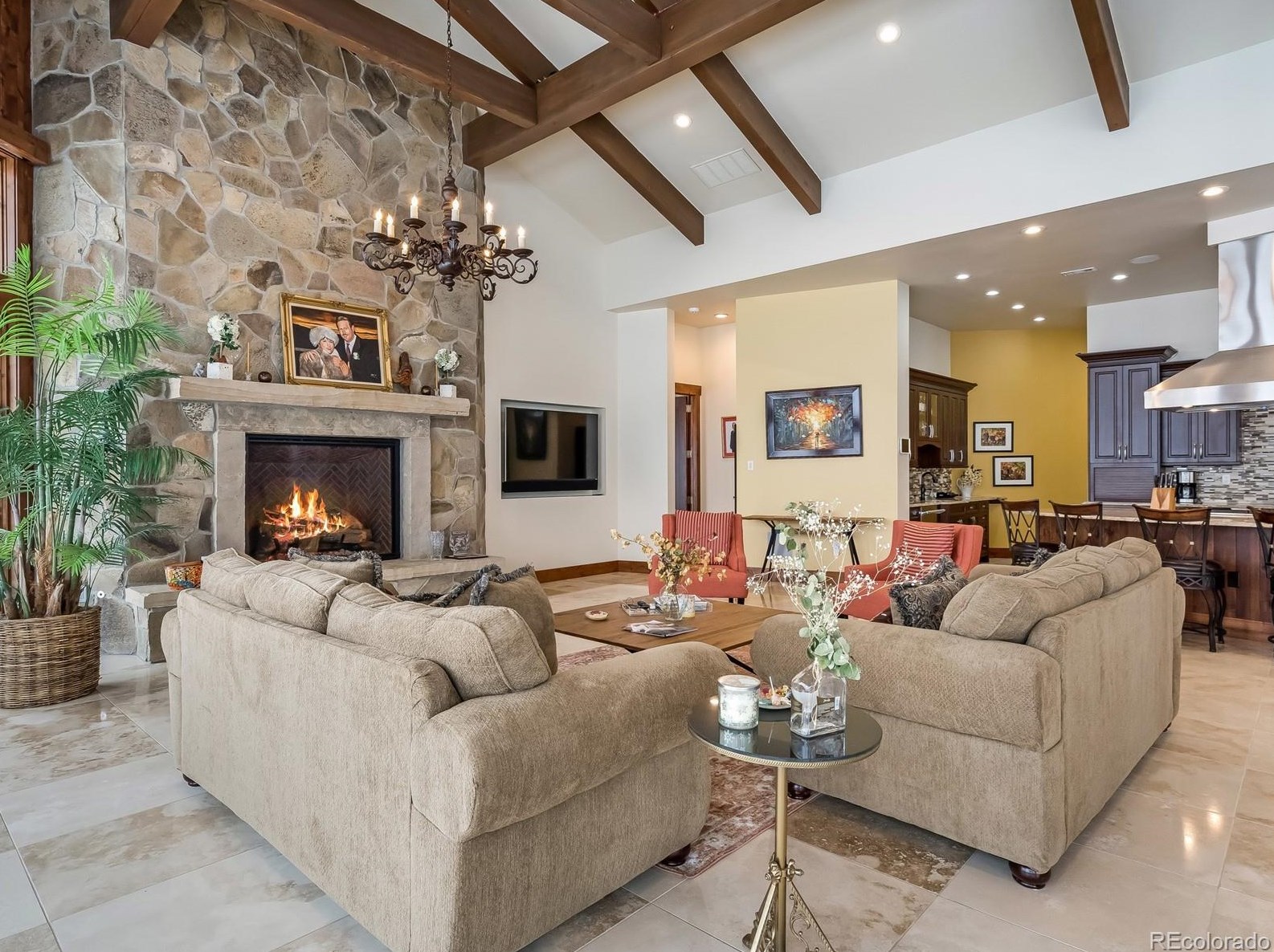 2944 Heavenly Vw, Steamboat Springs CO 80487-8857 exterior