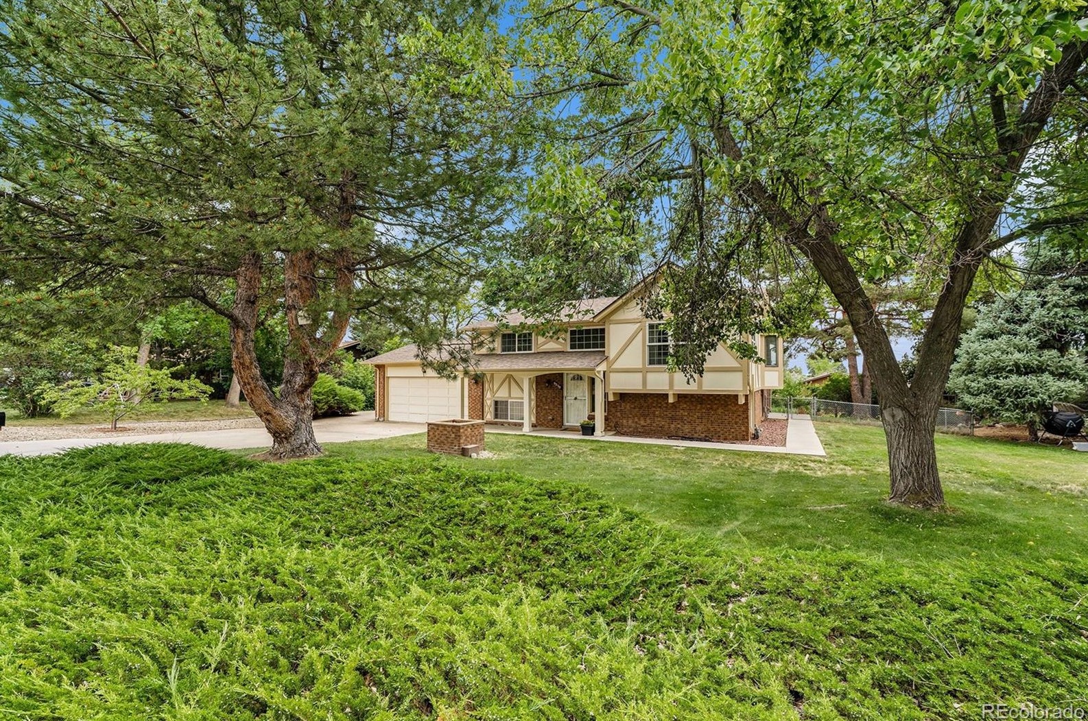 9250 73 Pl, Arvada CO  80005-4211 exterior