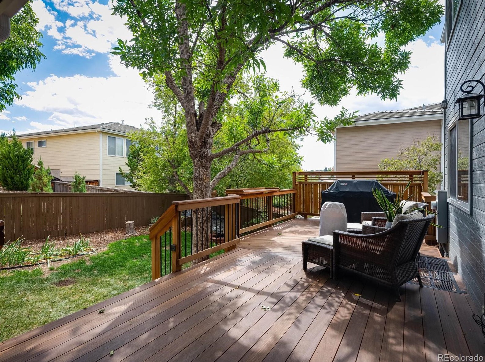 9228 Fox Fire Dr, Littleton CO 80129-6424 exterior