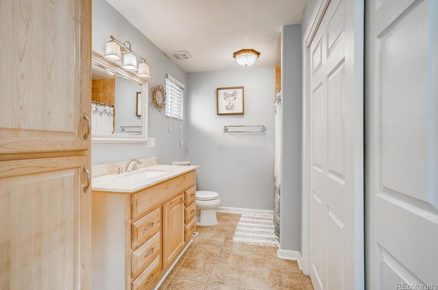 9097 77th Pl, Arvada CO  80005-4304 exterior