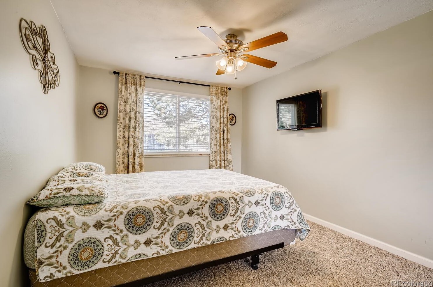 9097 77th Pl, Arvada CO  80005-4304 exterior