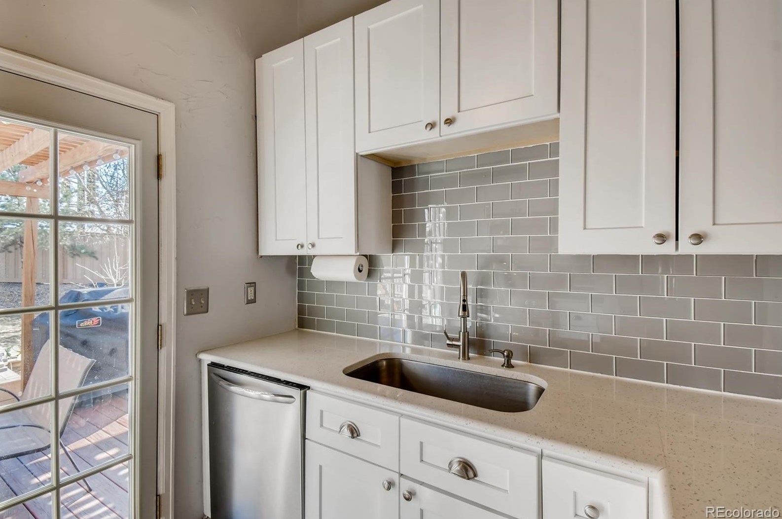 9351 Balsam Ct, Littleton CO 80128-5541 exterior