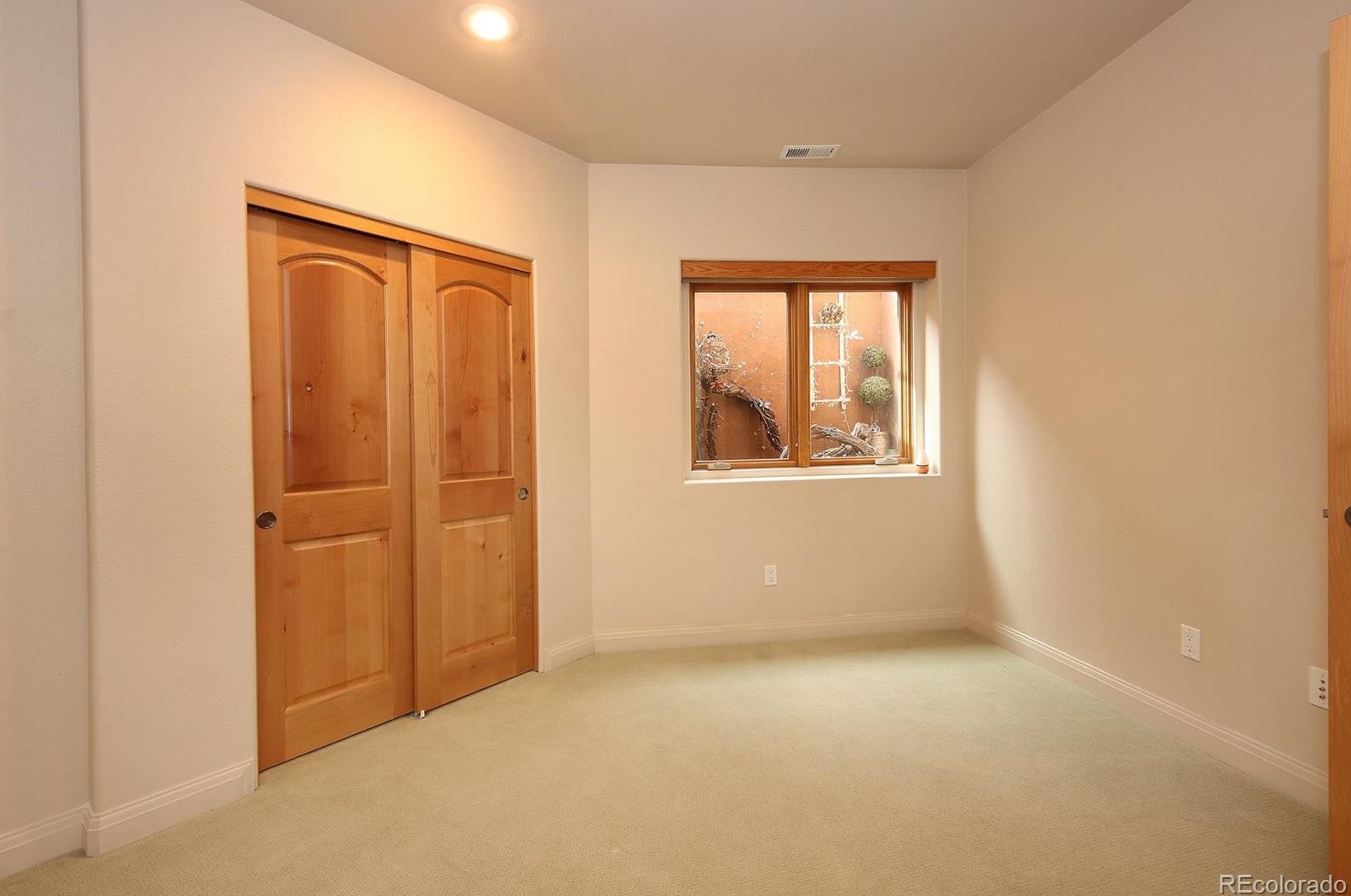 21 Crystal Park Rd, Crystal Hills CO 80829-2636 exterior