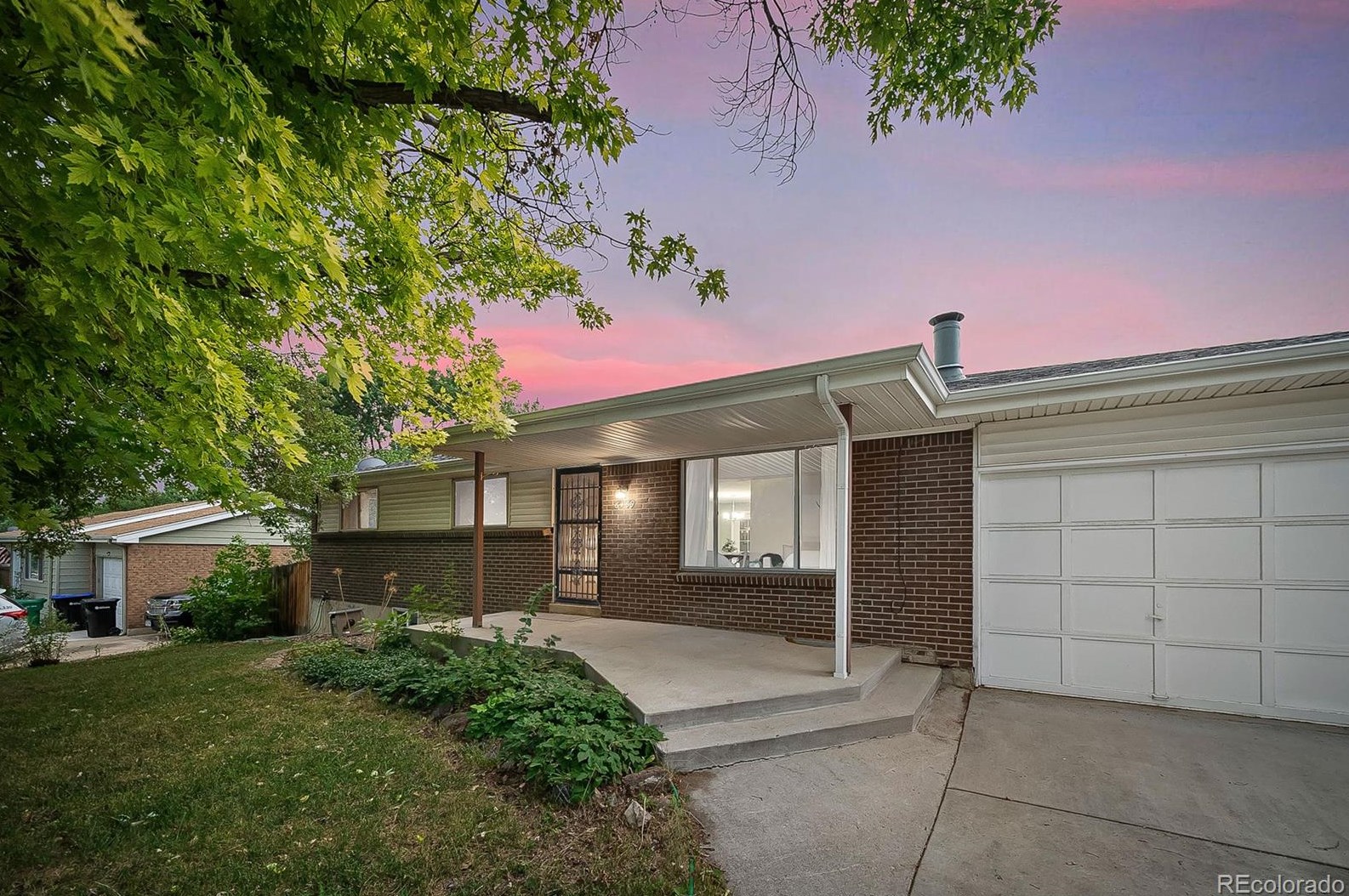 6469 Ingalls St, Arvada, CO 80003-4621