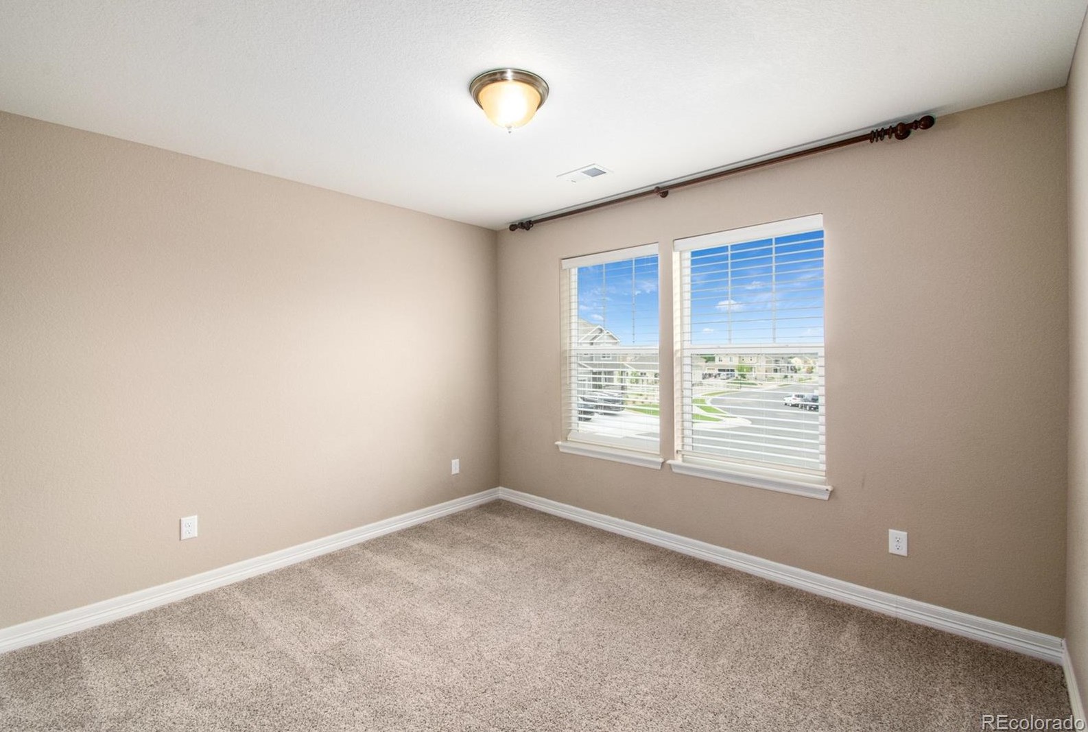 5673 Echo Hollow St, Castle Rock CO  80104-3379 exterior