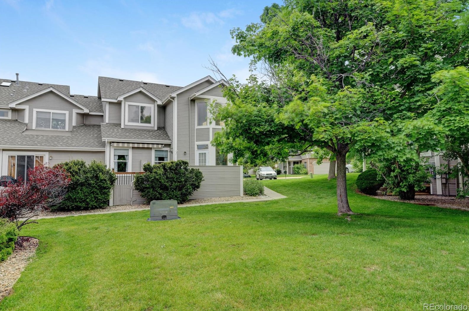 8503 Upham Way, Littleton CO 80128-6353 exterior