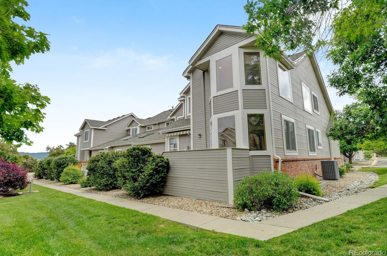 8503 Upham Way, Littleton CO 80128-6353 exterior