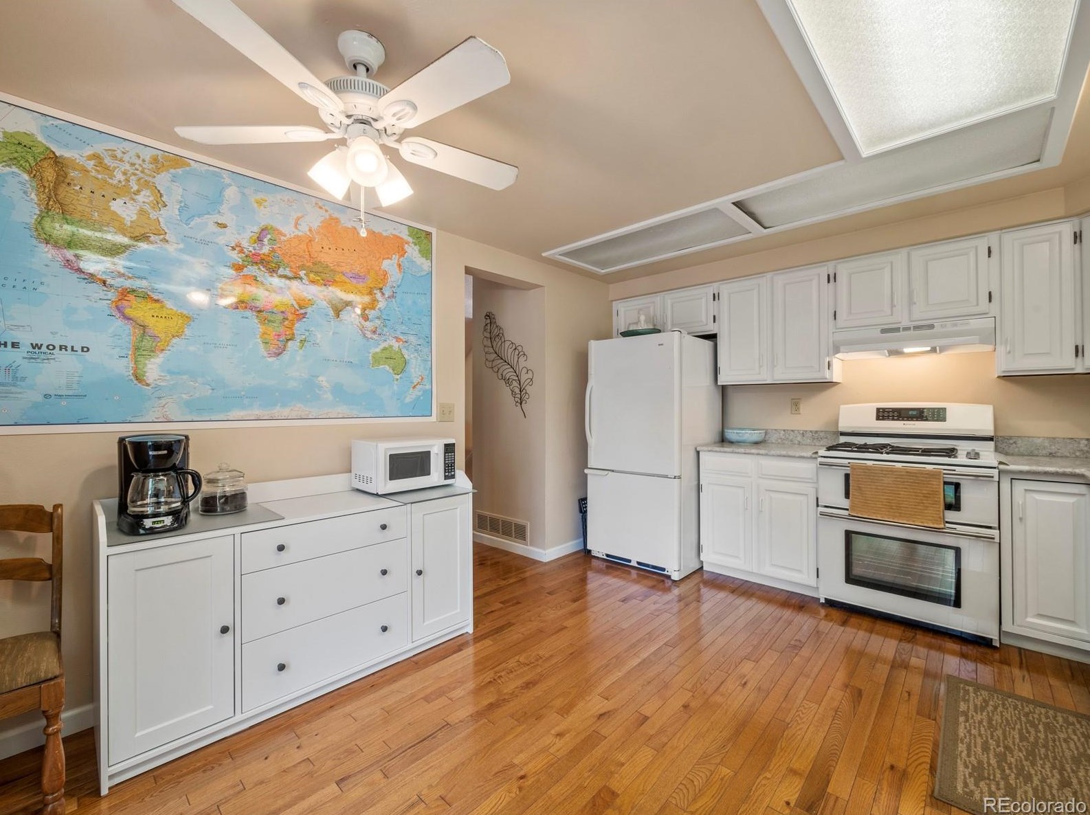 6624 Webster St, Littleton CO 80123-3042 exterior