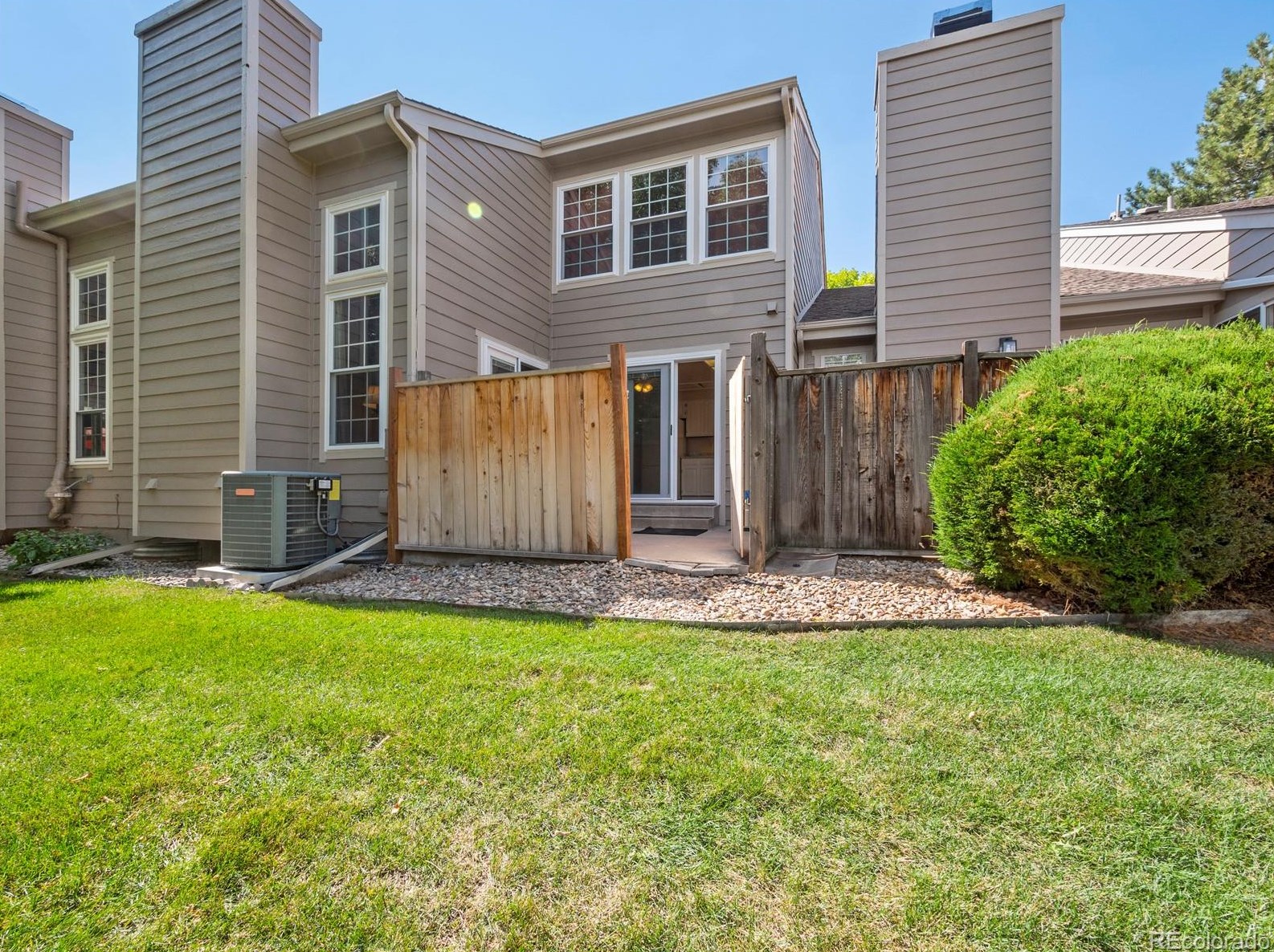 6624 Webster St, Littleton CO 80123-3042 exterior