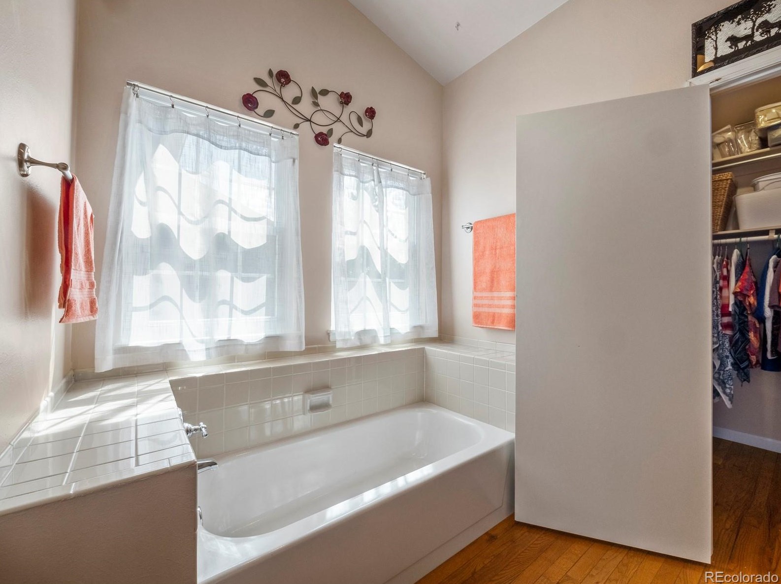 6624 Webster St, Littleton CO 80123-3042 exterior