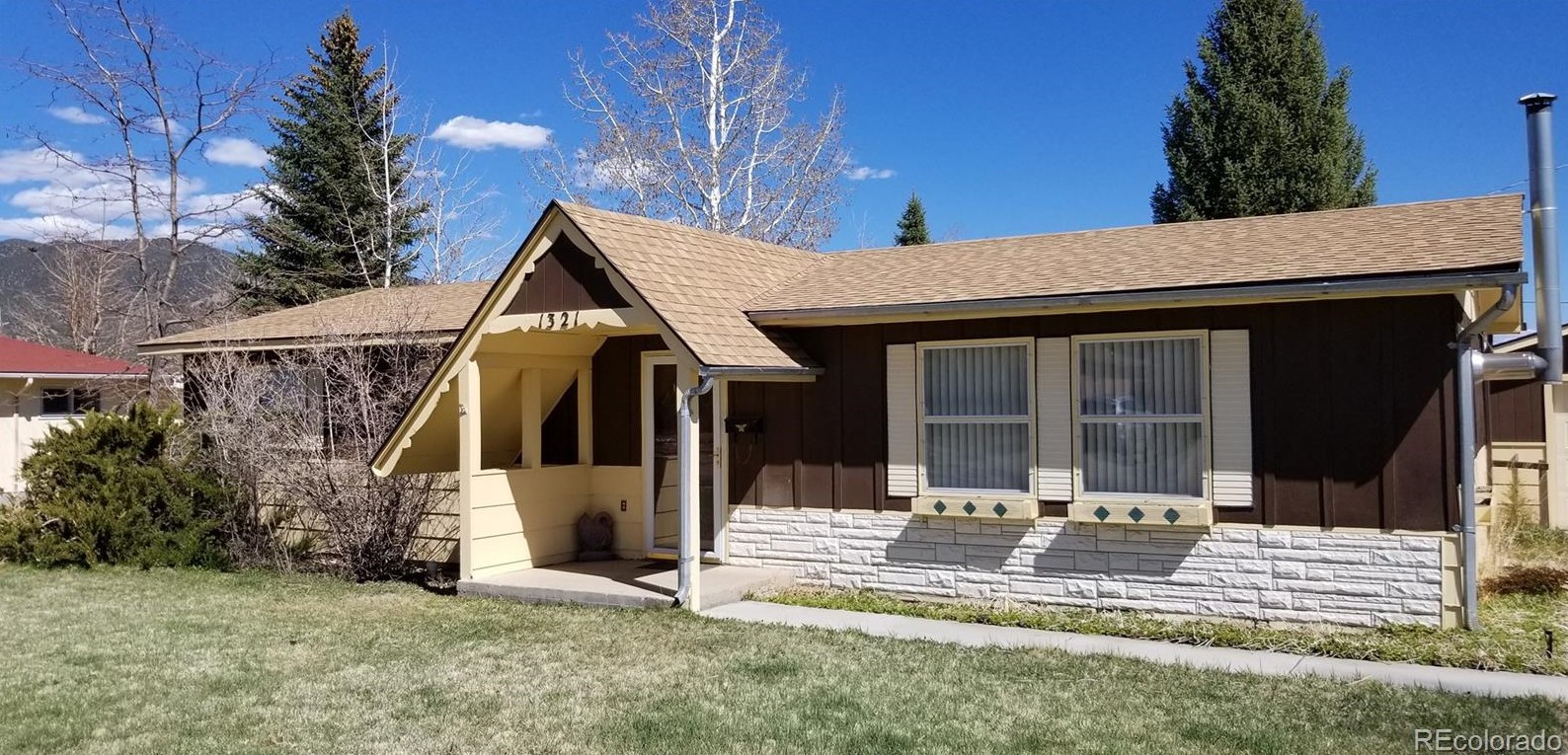 1321 F St, Salida, CO 81201