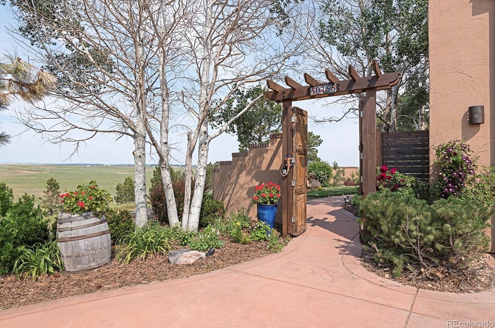 40755 Valley View Ct, Elizabeth, CO 80107
