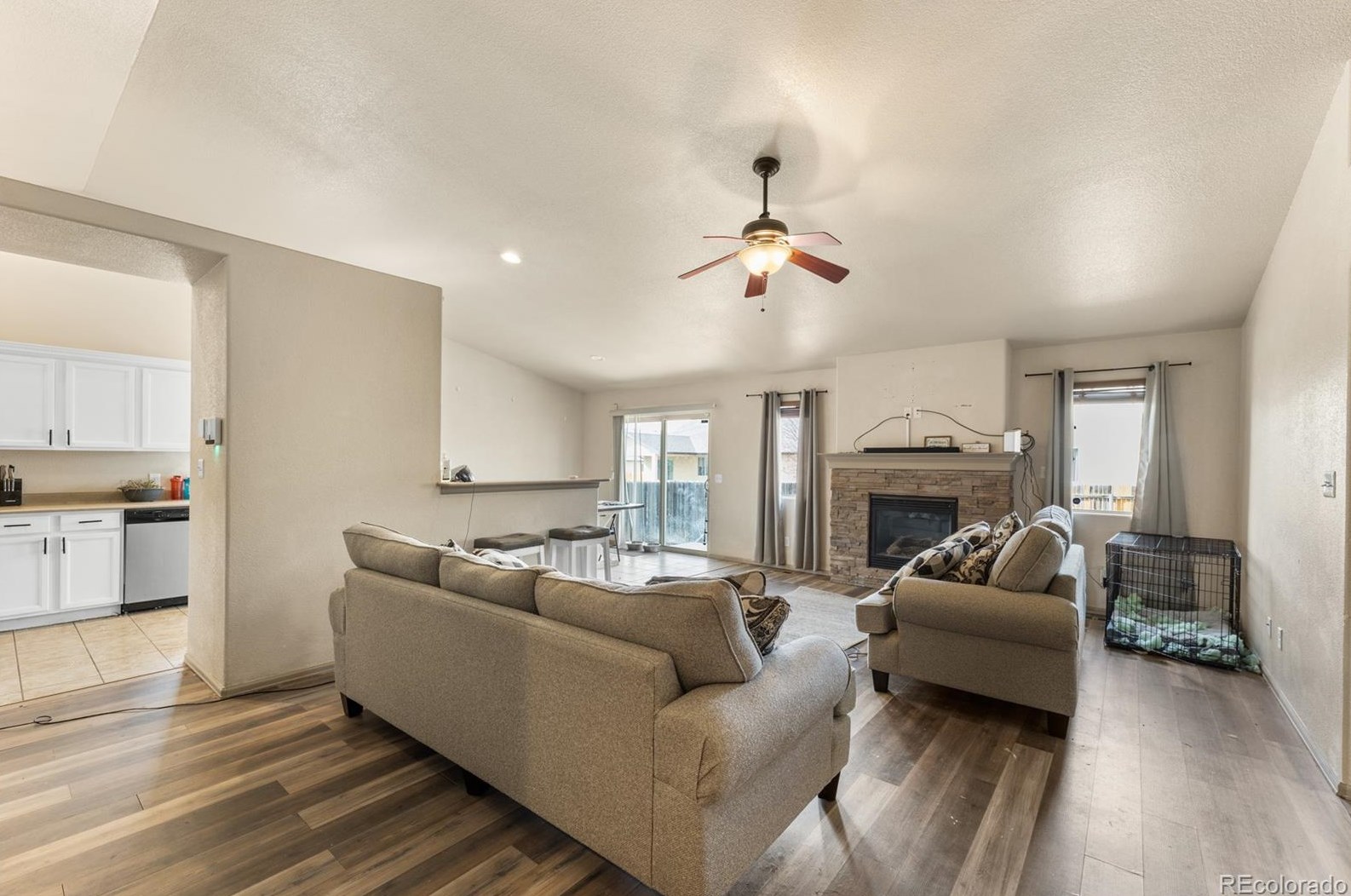 2305 Crestwood Ln, Pueblo CO  81008-2852 exterior