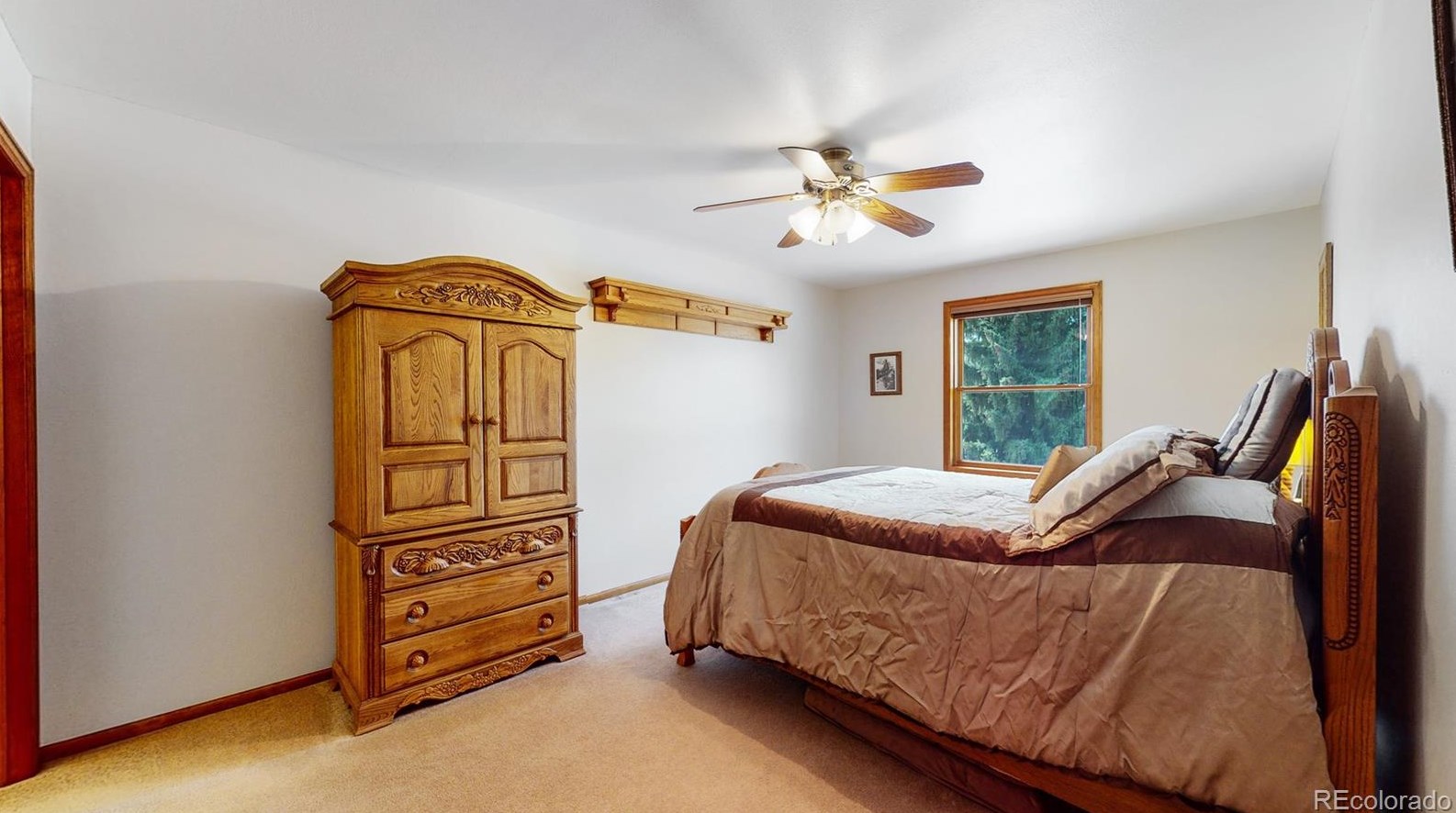 8582 Balsam St, Littleton CO 80128-6218 exterior