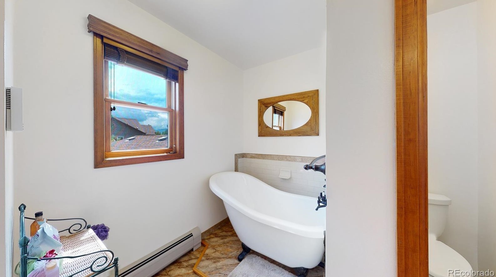 8582 Balsam St, Littleton CO 80128-6218 exterior