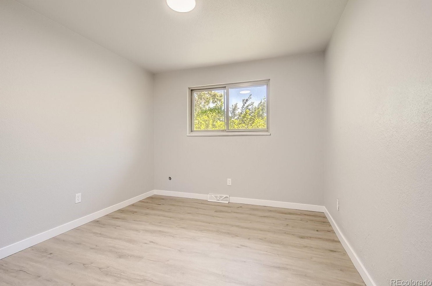 4722 Kipling Way, Littleton CO 80127-1338 exterior