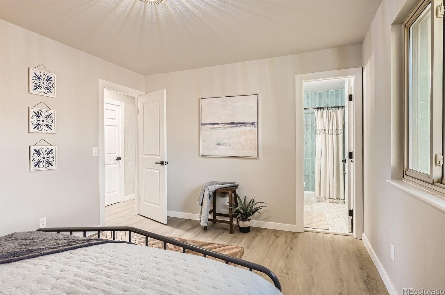 4722 Kipling Way, Littleton CO 80127-1338 exterior