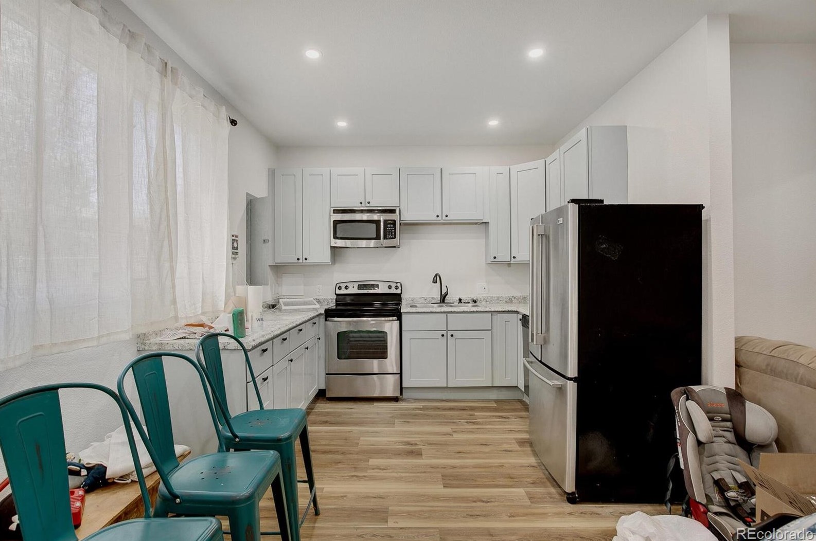 832 Prentice Ave, Littleton CO  80120-1454 exterior