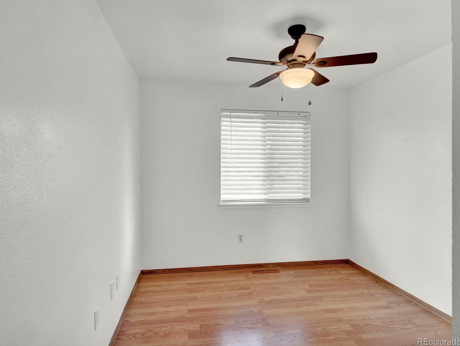 6240 69th Pl, Arvada CO  80003-4127 exterior