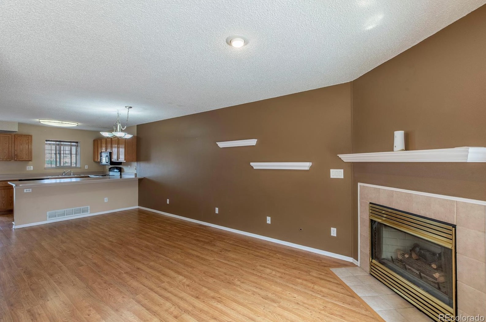 6819 Overland Dr, Colorado Springs, CO 80919-1956
