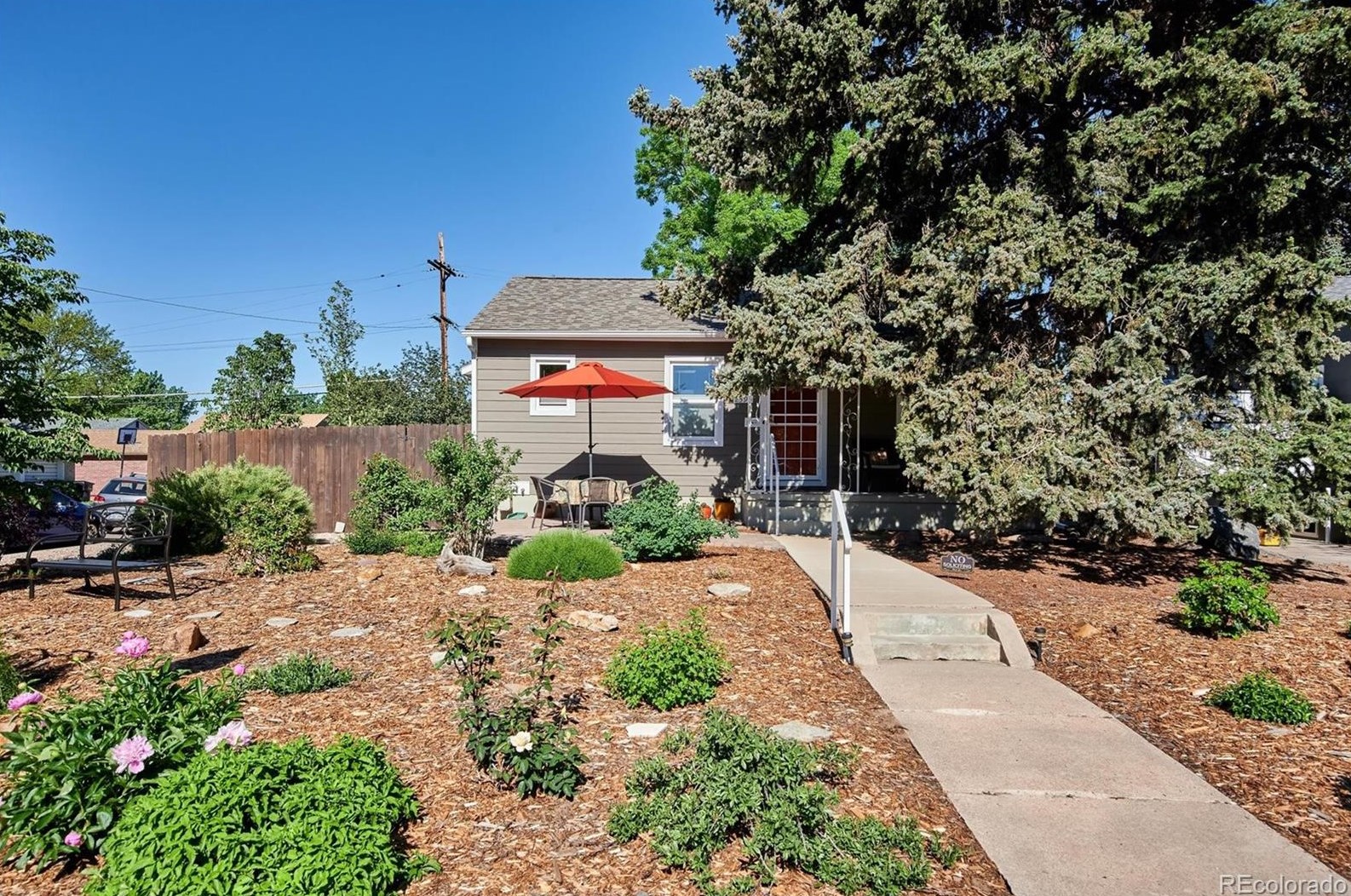 2395 S Corona St, Denver, CO 80210