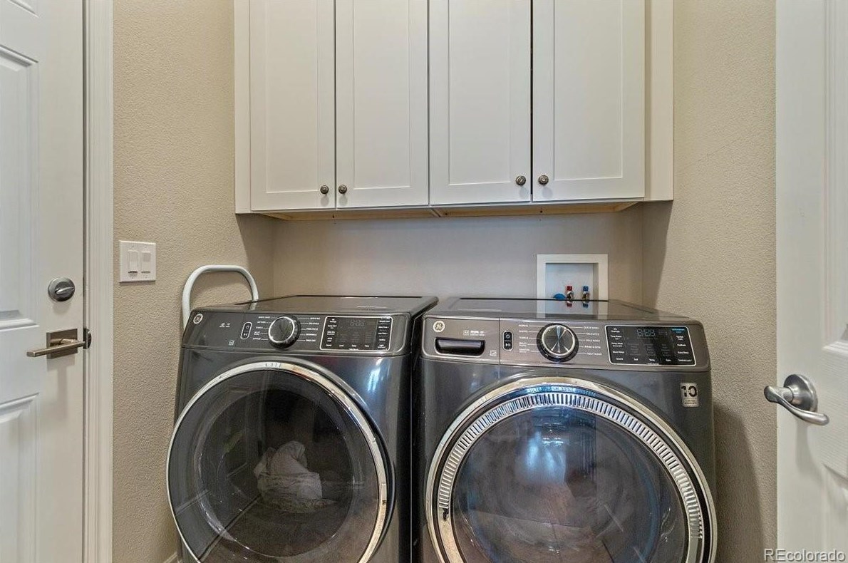 5396 Cloverbrook Cir, Littleton CO  80130-6618 exterior