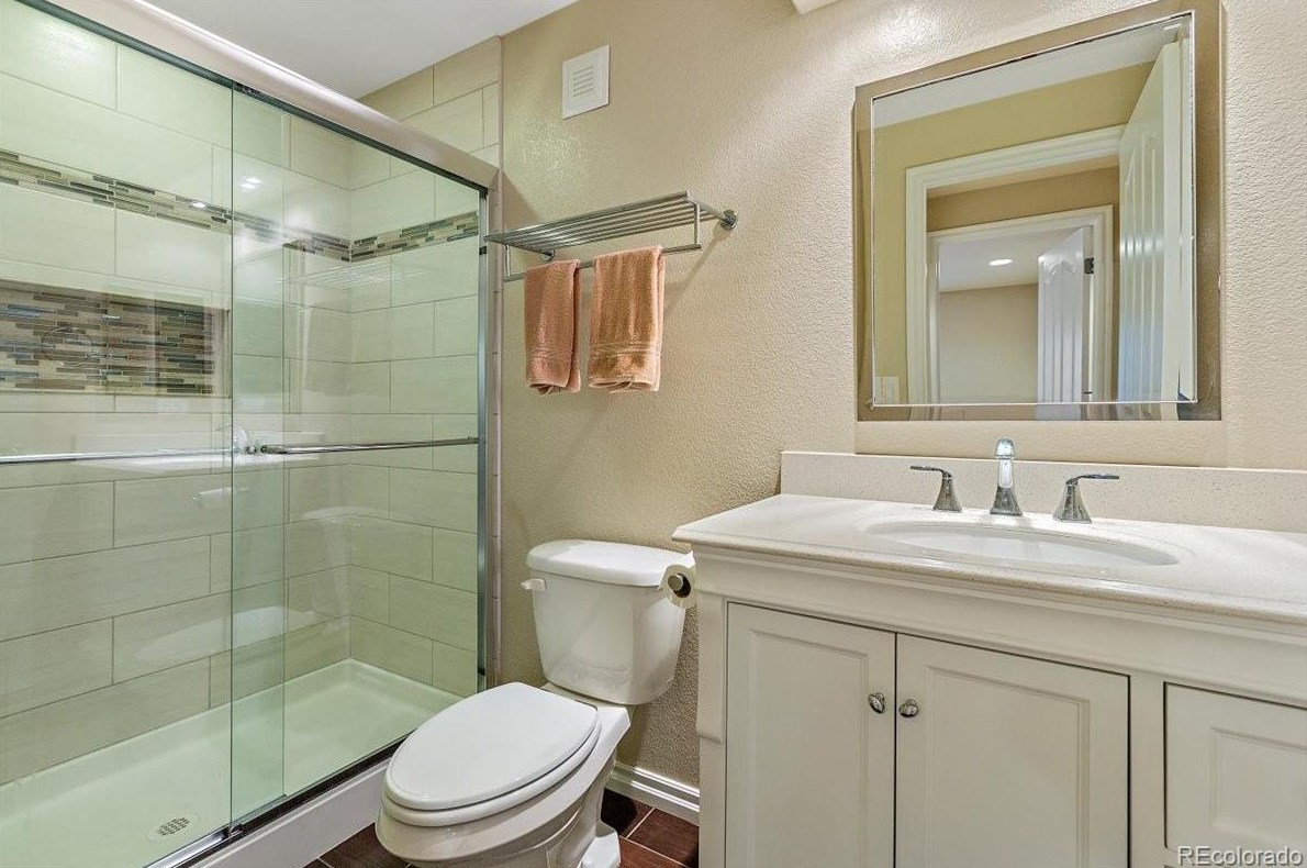 5396 Cloverbrook Cir, Littleton CO  80130-6618 exterior