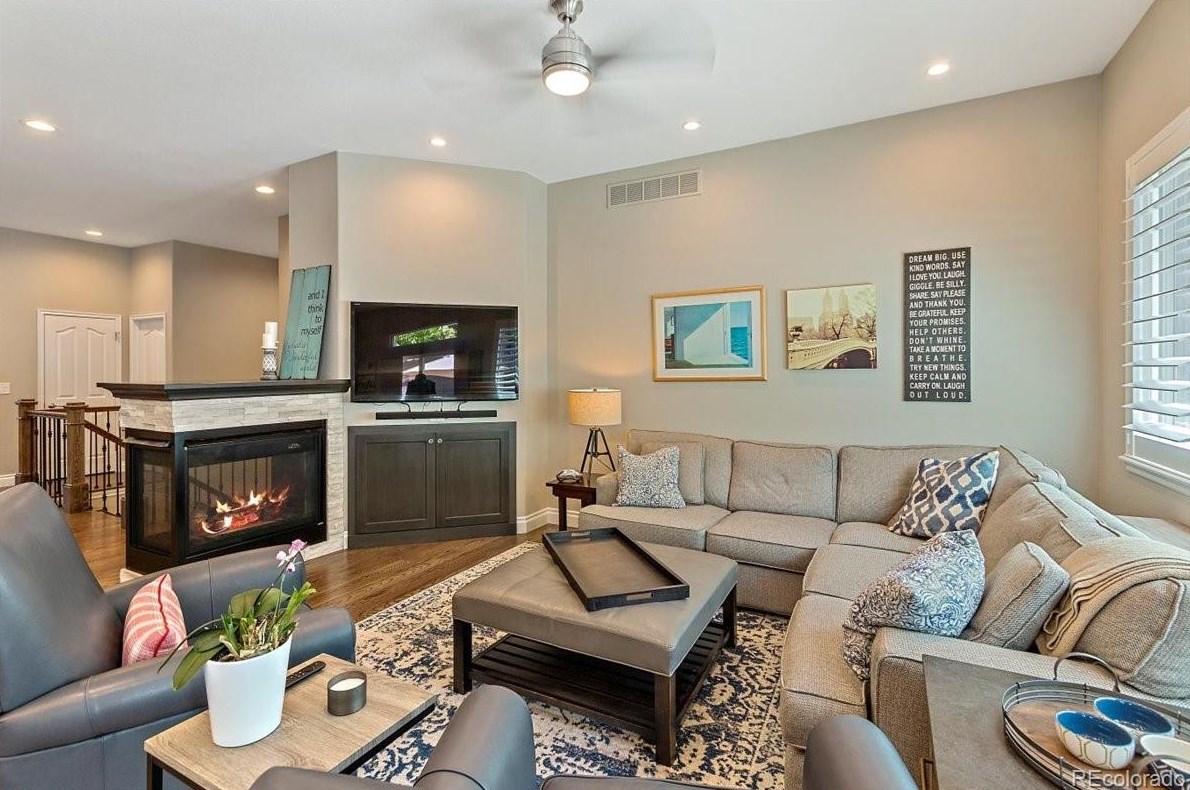 5396 Cloverbrook Cir, Littleton CO  80130-6618 exterior