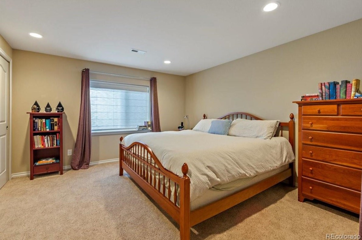 5396 Cloverbrook Cir, Littleton CO  80130-6618 exterior