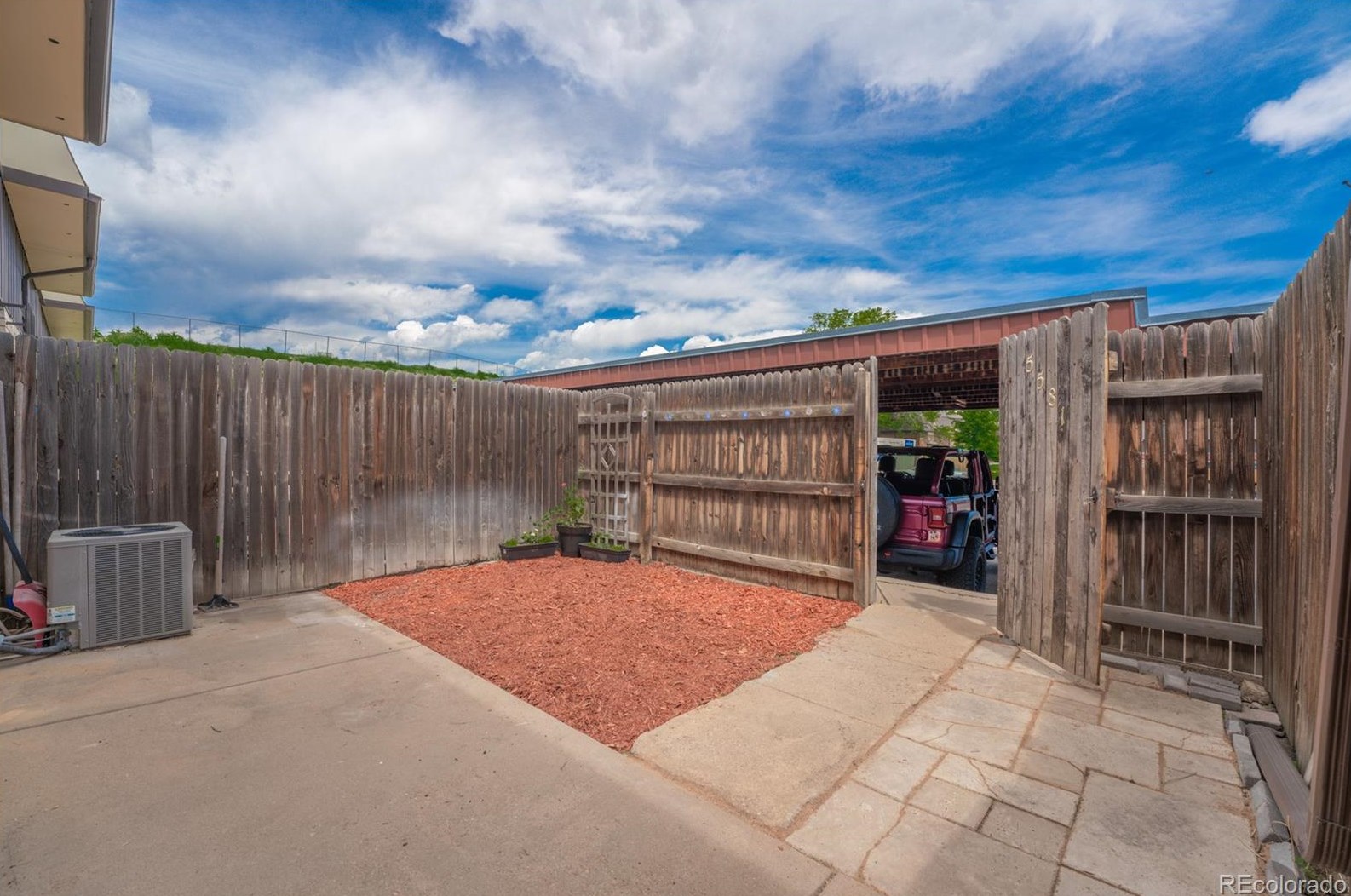 5581 Lowell Blvd, Littleton CO 80123-2843 exterior