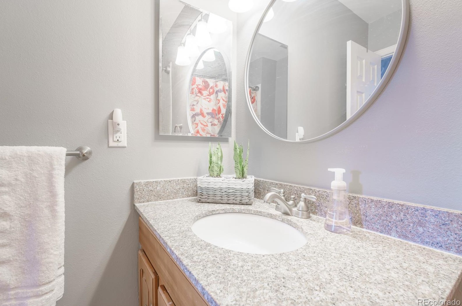 5581 Lowell Blvd, Littleton CO 80123-2843 exterior