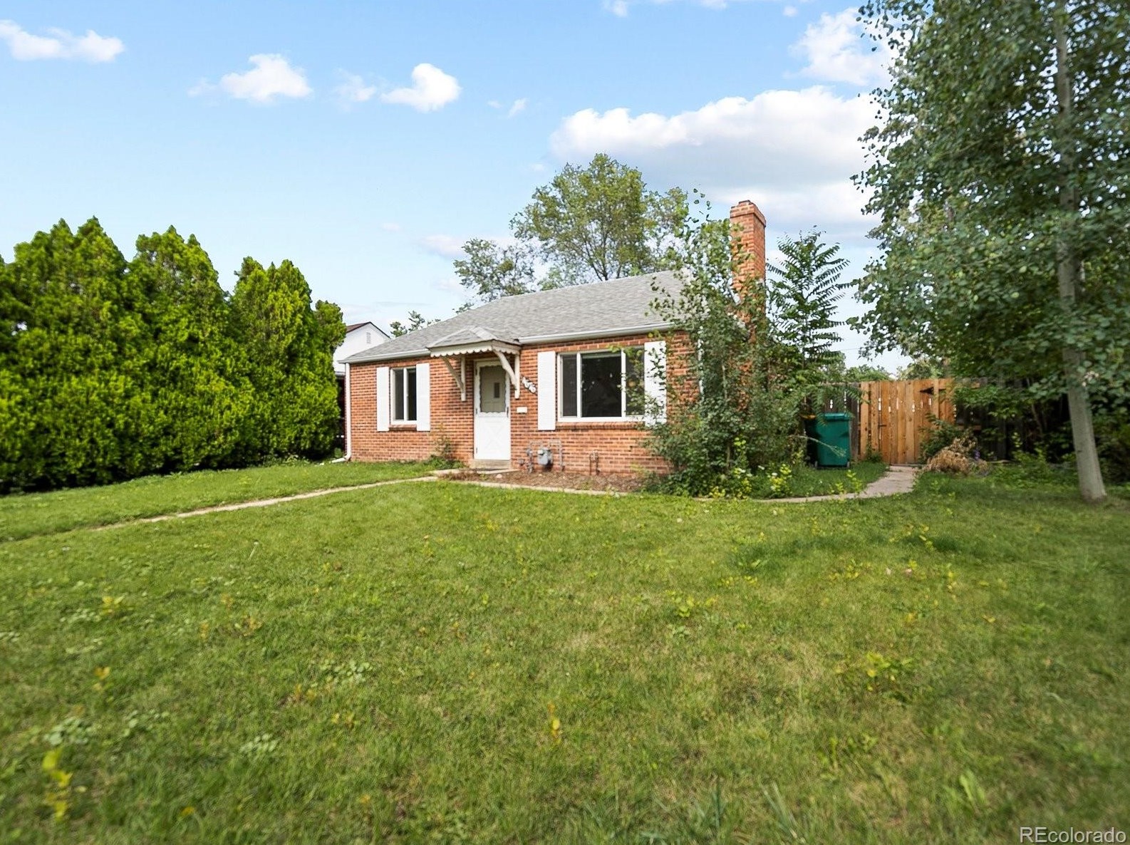 4676 S Pearl St, Englewood, CO 80113