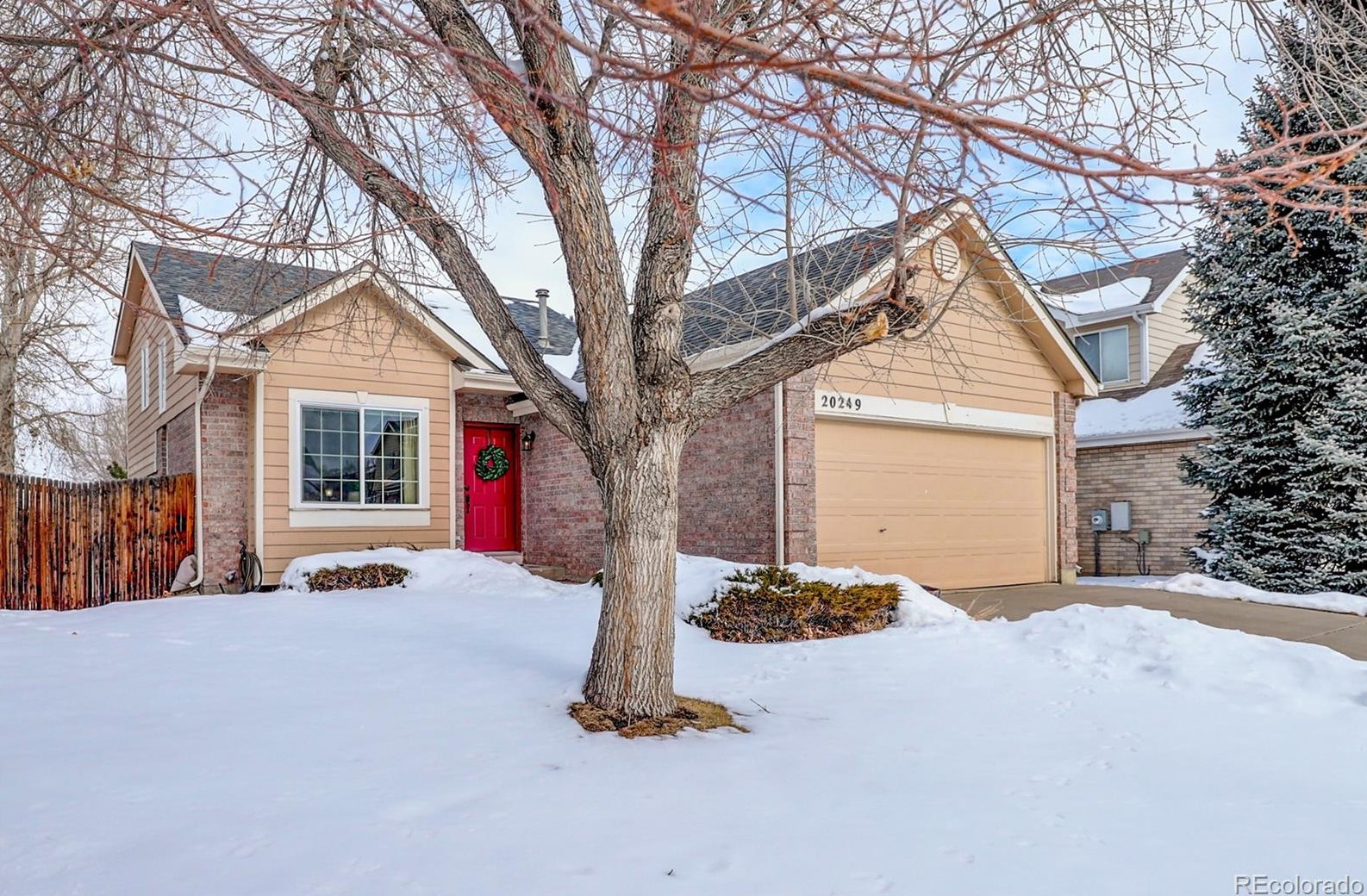 20249 Purdue Pl, Denver, CO 80013-6073