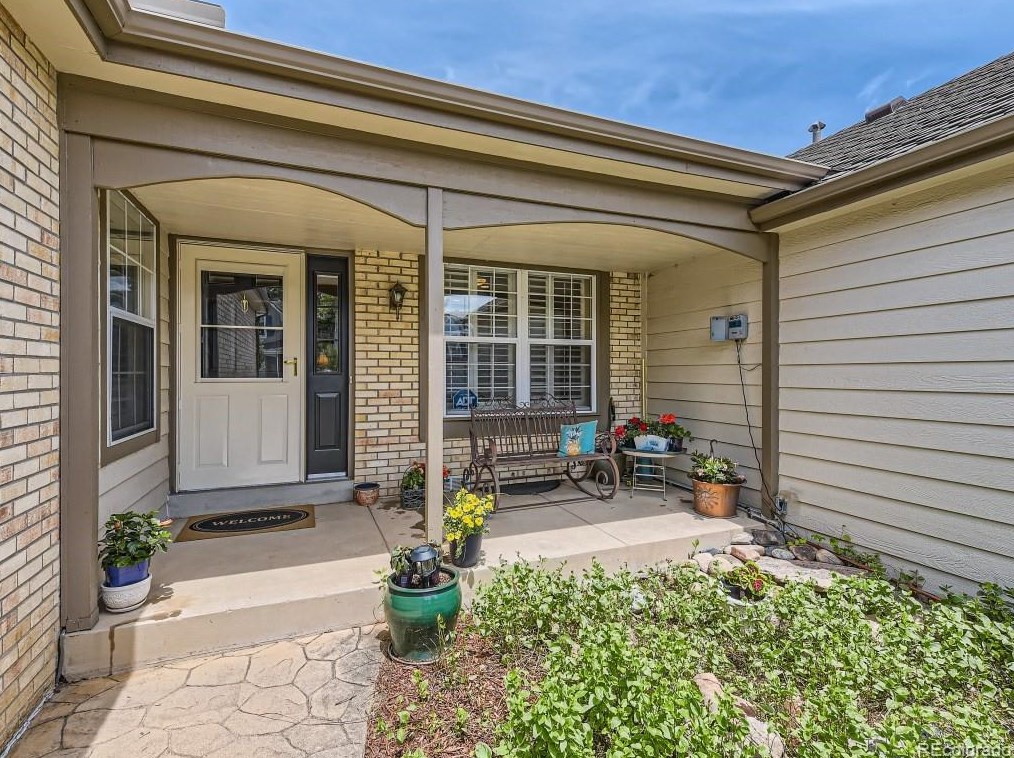 6041 E Hinsdale Ave, Englewood, CO 80112