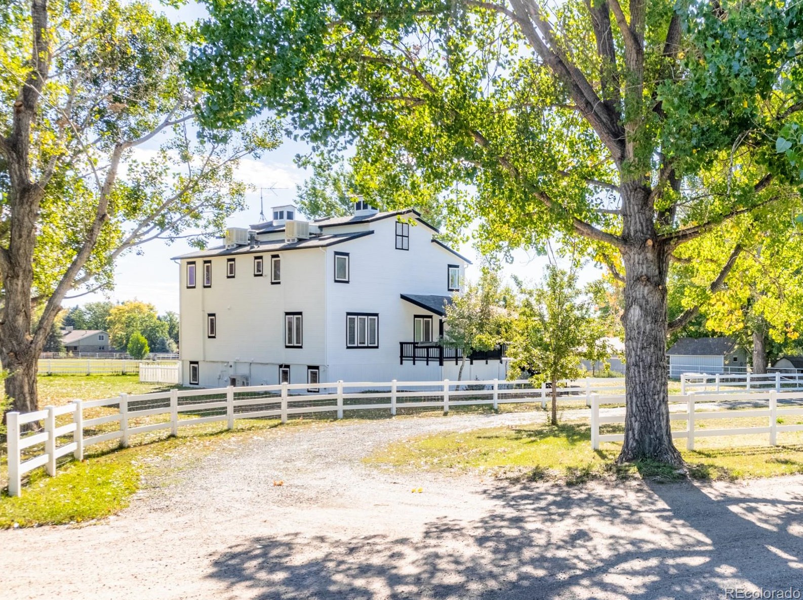 14264 74th Dr, Arvada, CO 80007-7868