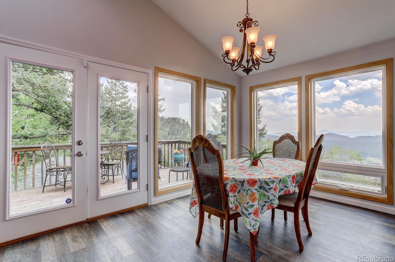 31061 Pike View Dr, Conifer, CO 80433