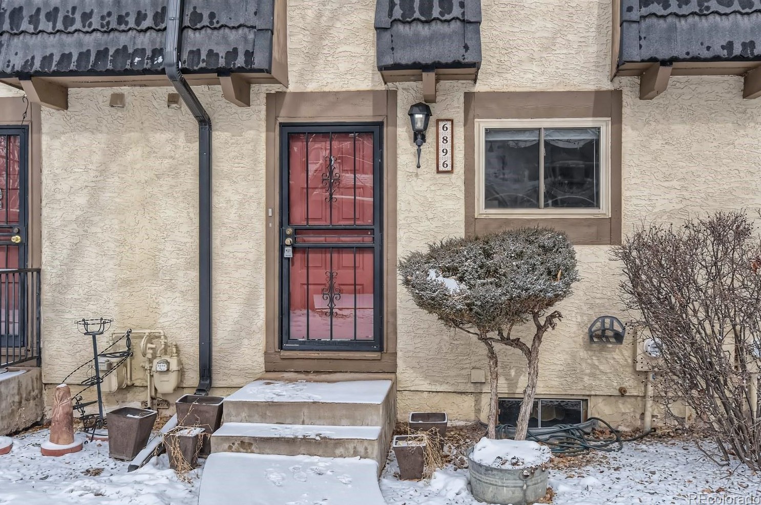 6896 Broadway, Littleton, CO 80122-2827