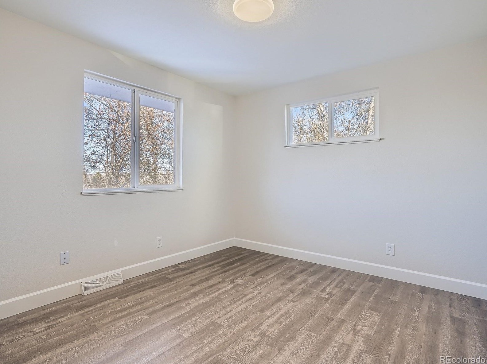 6571 Benton Cir, Arvada CO  80003-4733 exterior