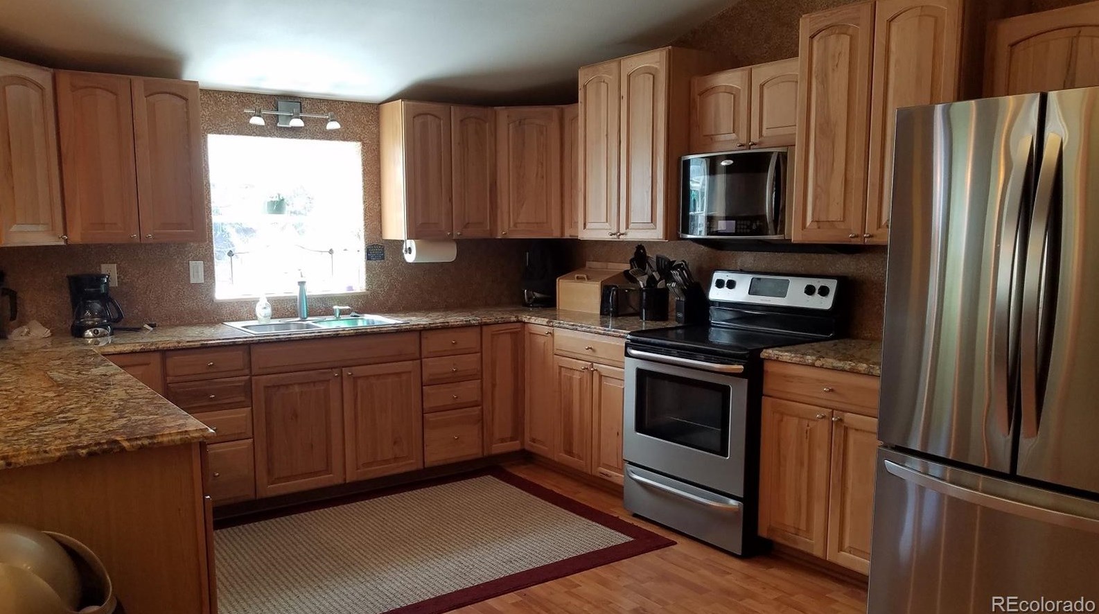 12 Mirror Lake Ct, Lyons, CO 80540
