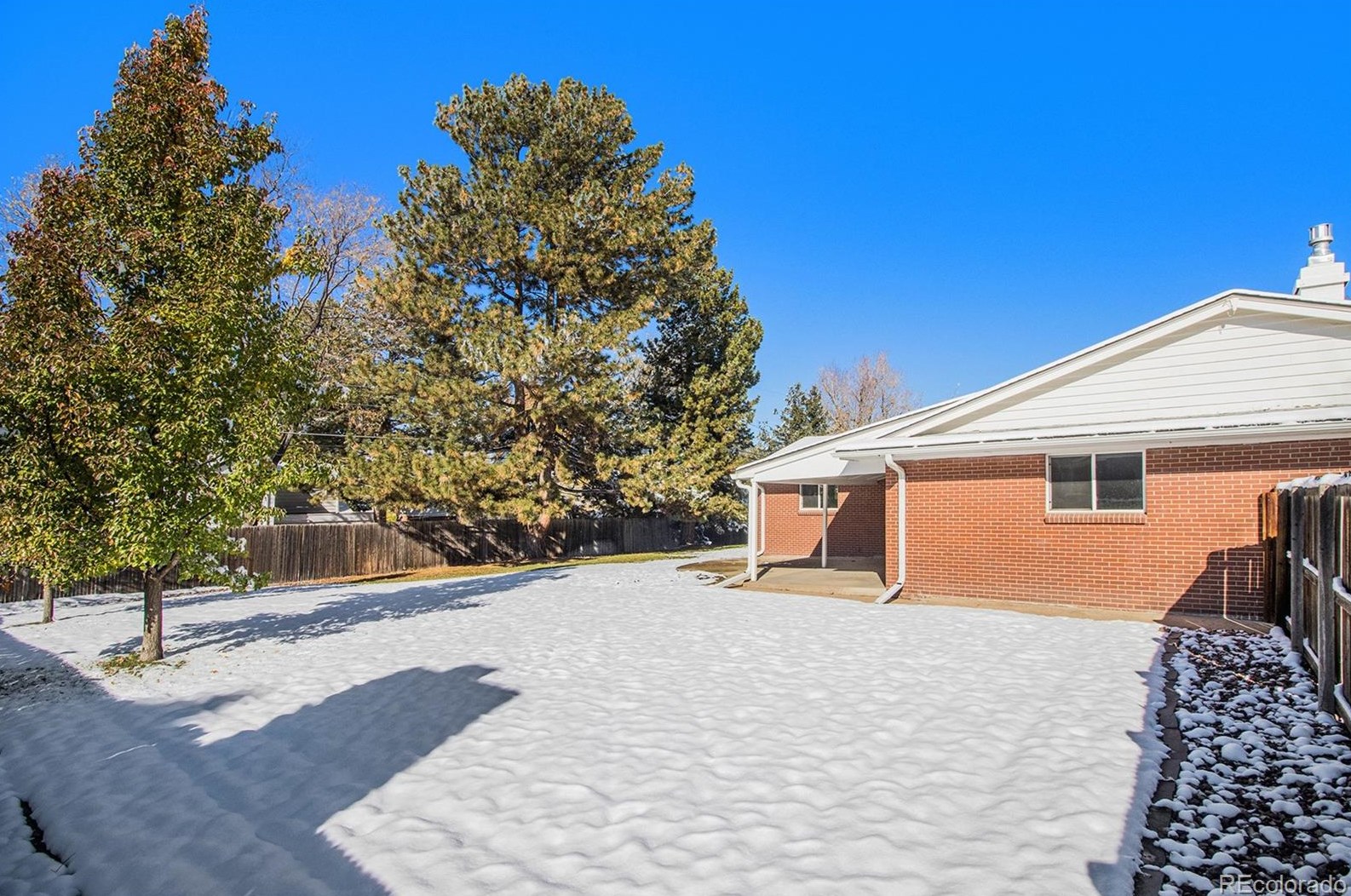 6775 Steele St, Littleton CO 80121-2945 exterior