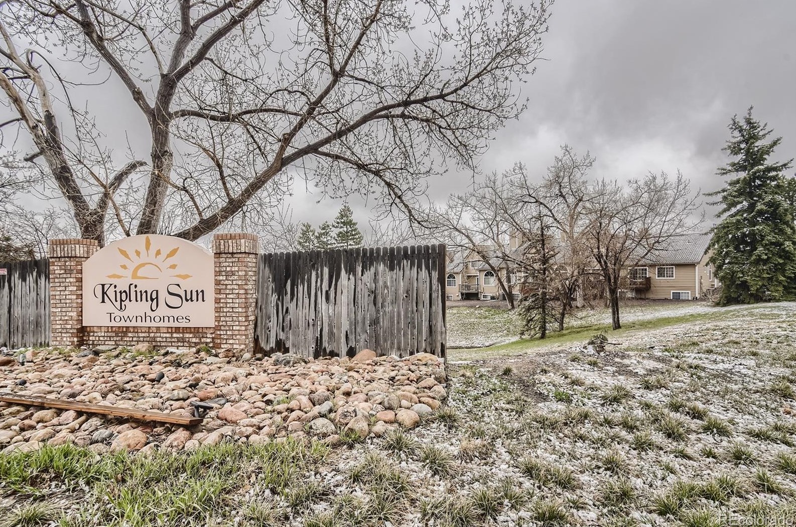 5910 Jellison St, Littleton CO 80123-3526 exterior