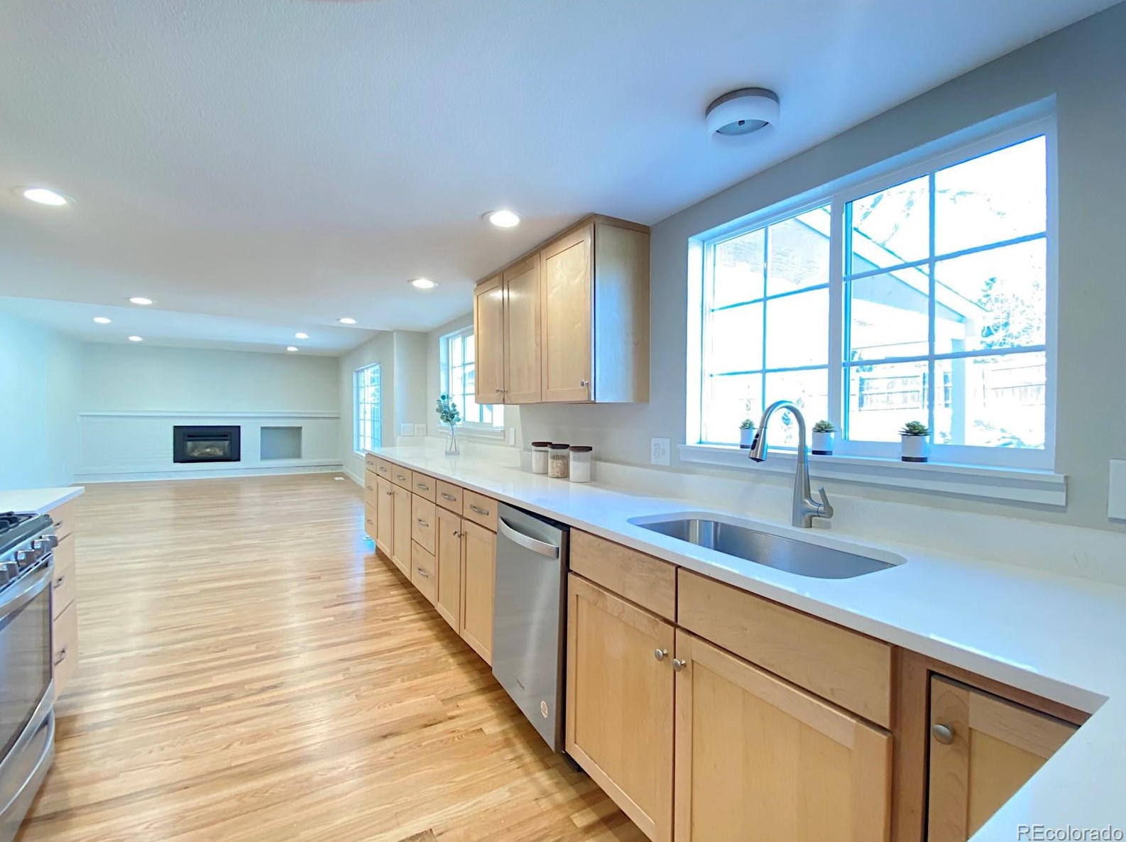 9943 Laurel Pl, Littleton CO  80127-3900 exterior