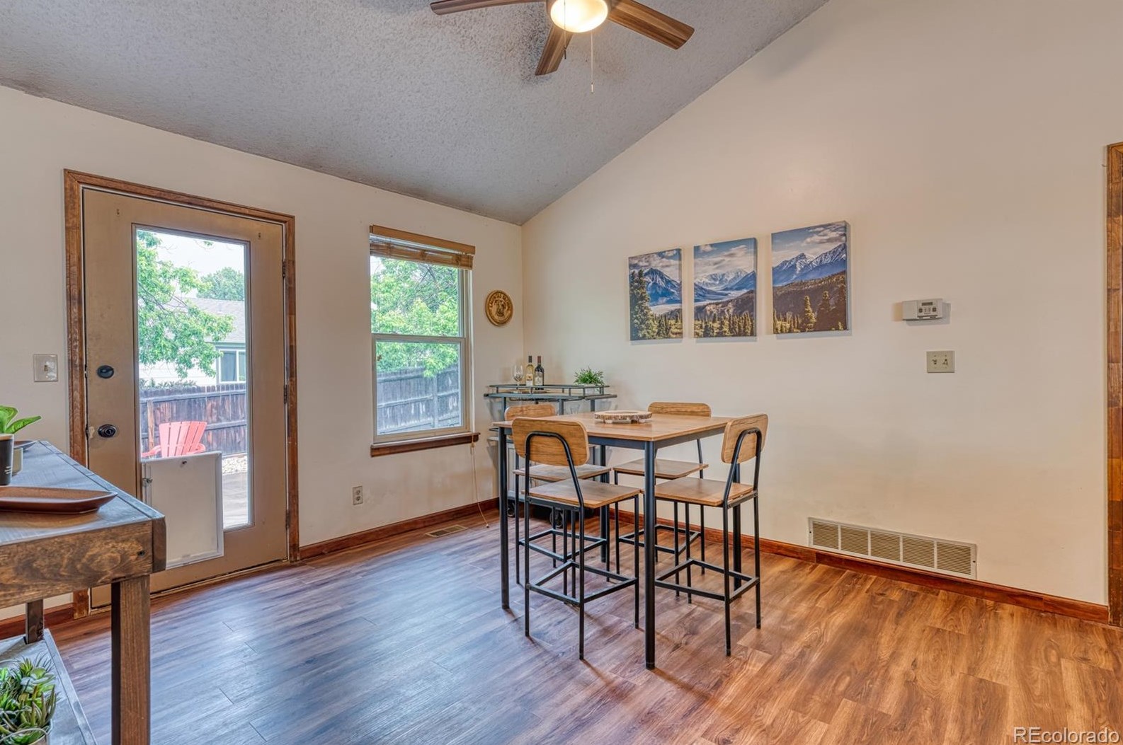 6661 Bugle Dr, Colorado Springs CO 80918-1691 exterior