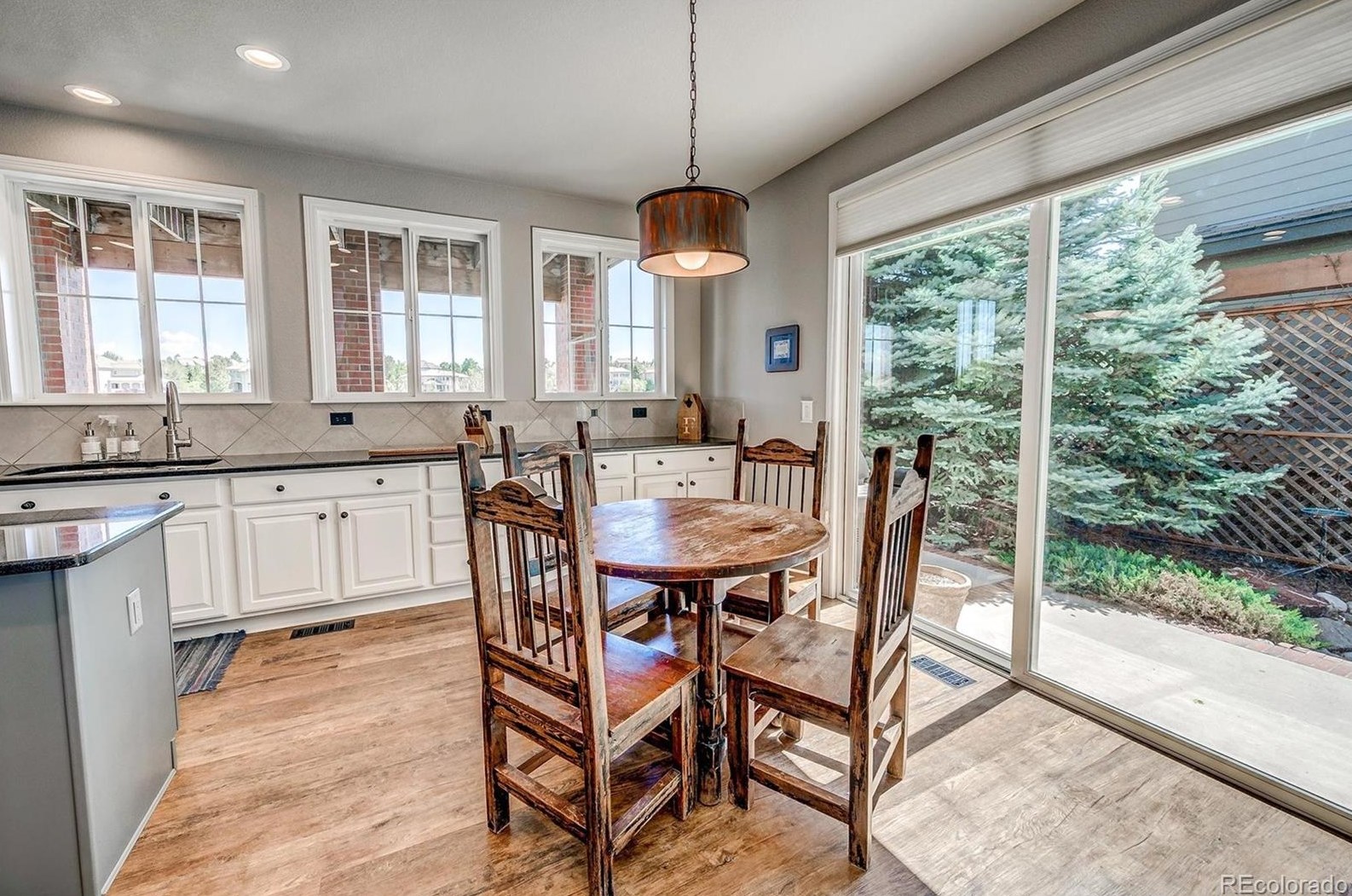 10257 Pennington Ln, Littleton CO exterior