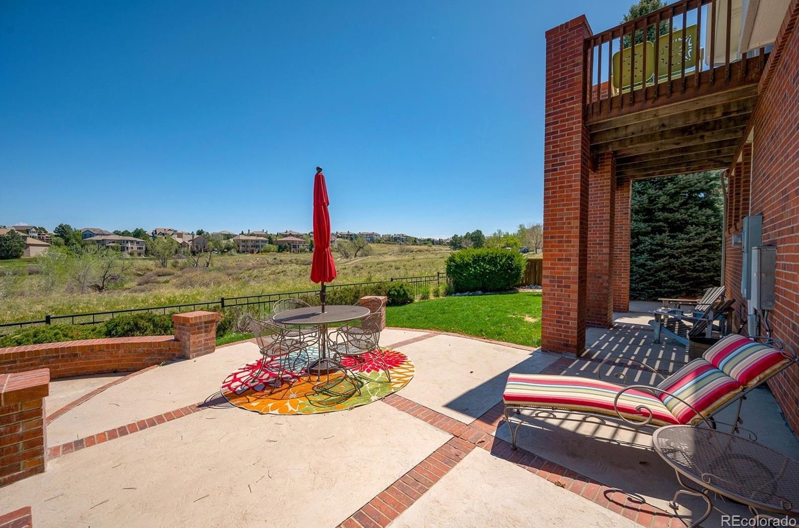 10257 Pennington Ln, Littleton CO exterior