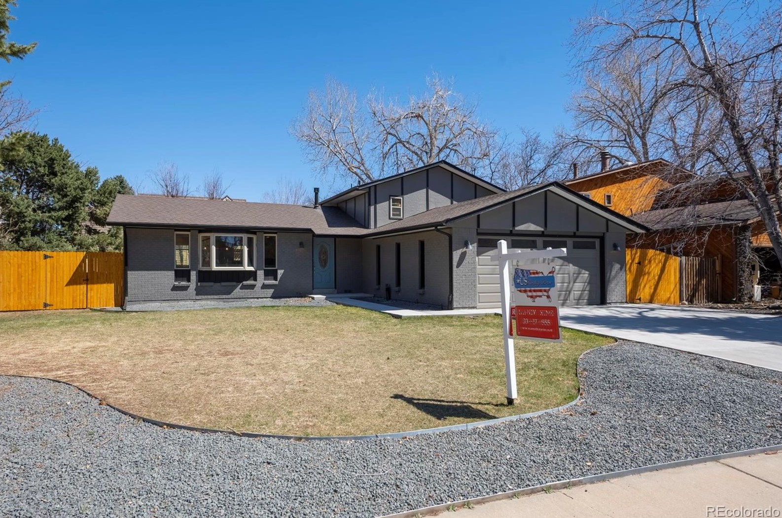 5130 Zang St, Arvada, CO 80002-1739