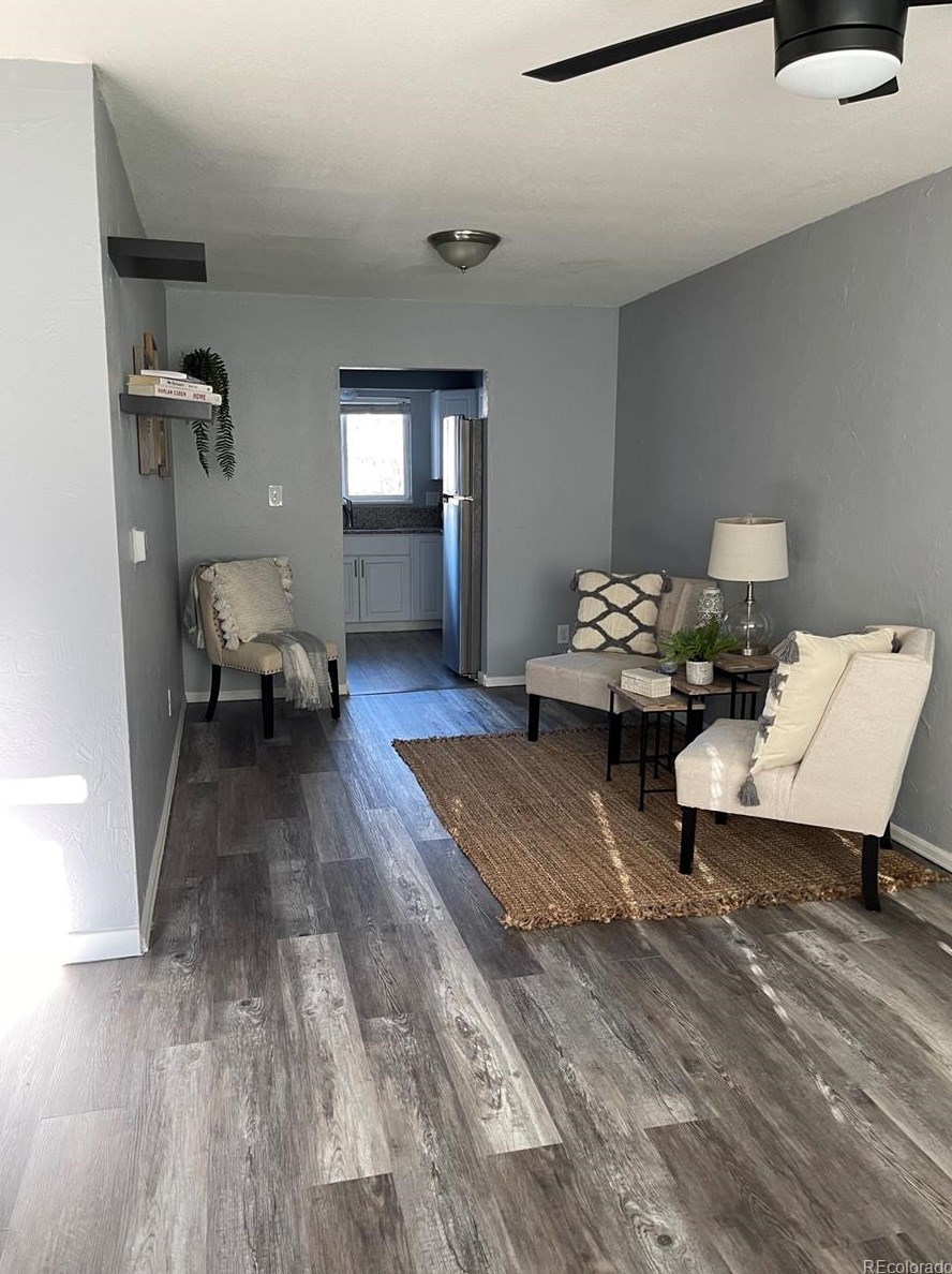 367 Highline Cir, Littleton, CO 80122-1019