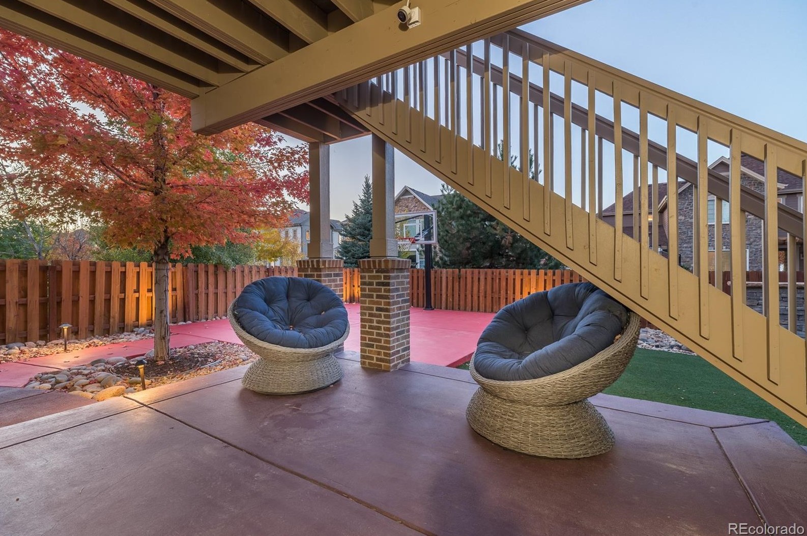 26585 Peakview Dr, Aurora CO 80016-6110 exterior