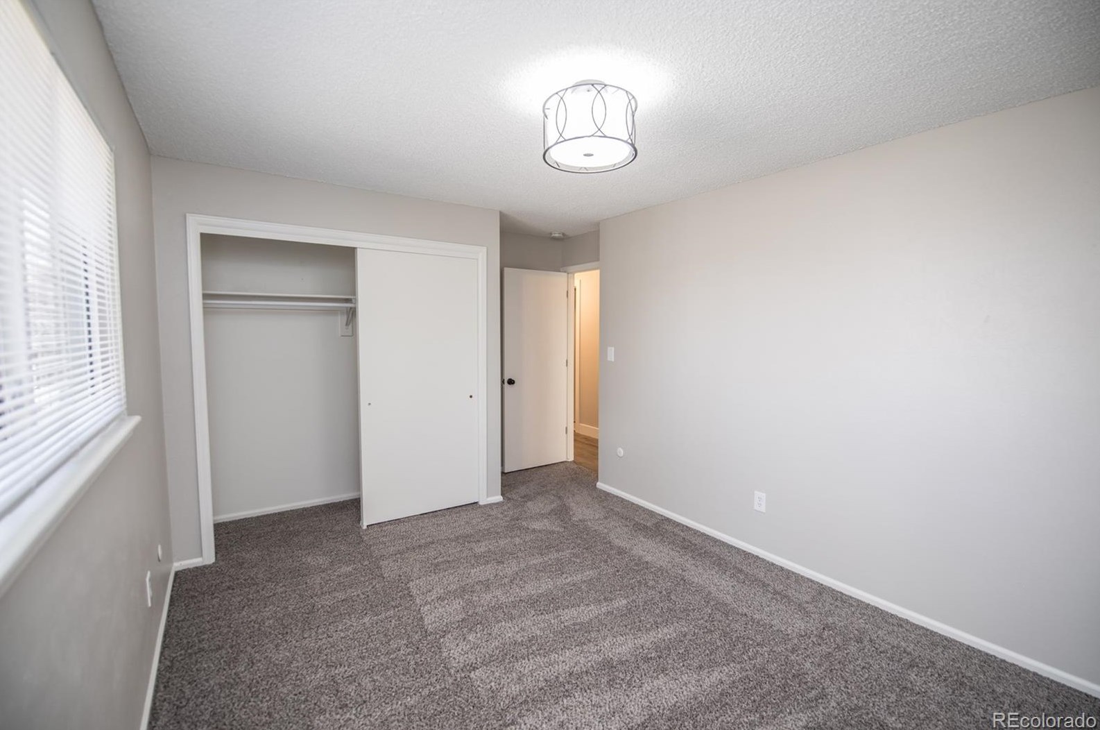 10233 Powers Ave, Littleton CO 80127-1814 exterior