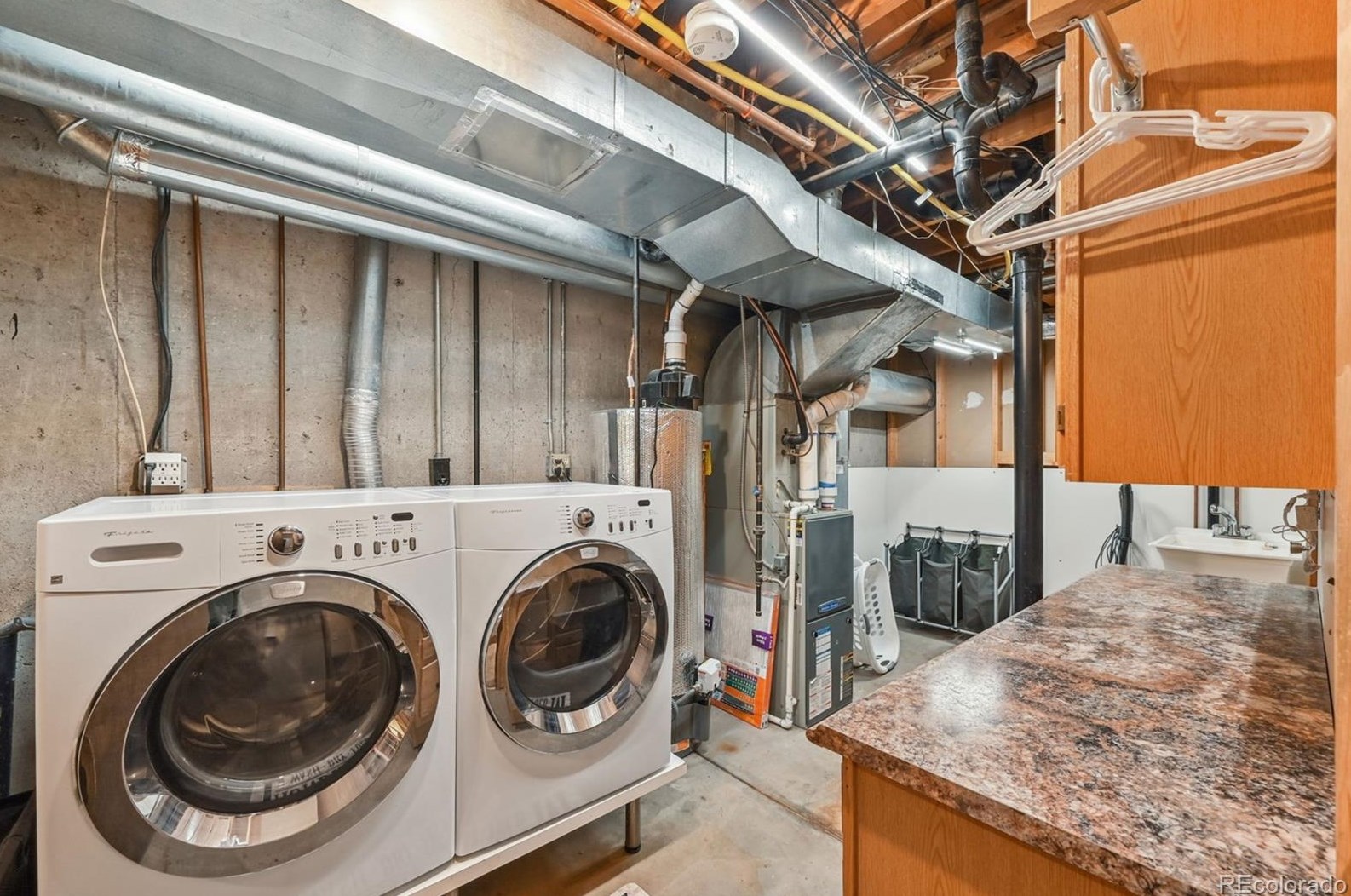 200 Johnson Dr, Castle Rock CO 80104-2123 exterior